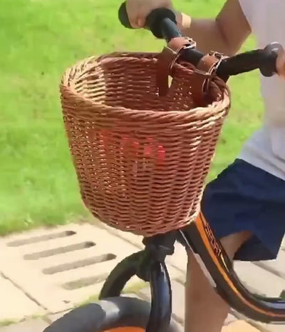 BASKET fonott kis kosárka